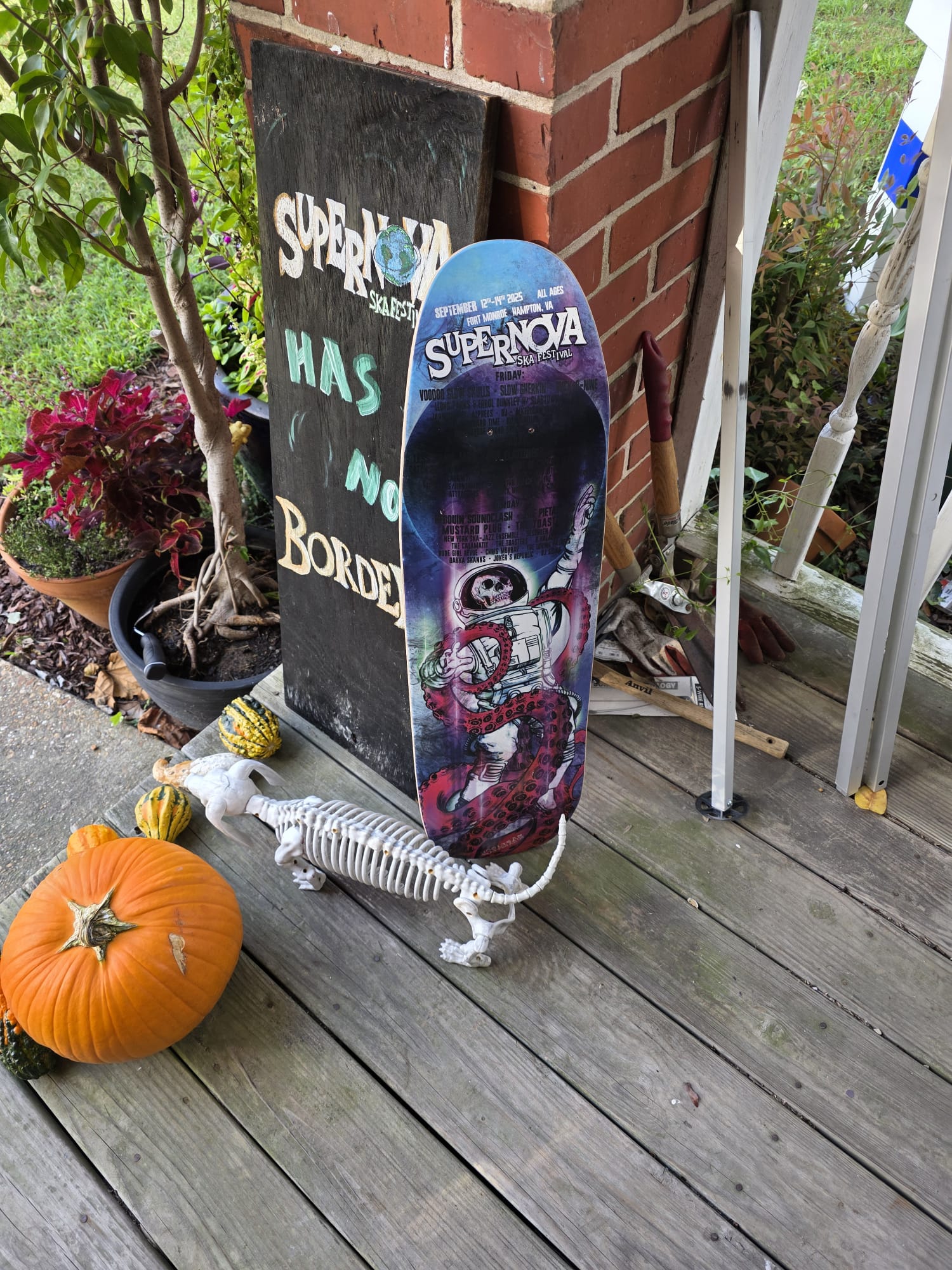 2025 Supernova Skateboard Deck – Supernovaska